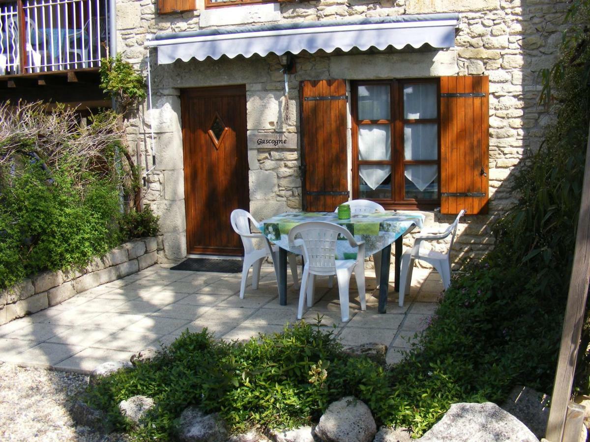 Gites Mirathon Baleyssagues Bagian luar foto